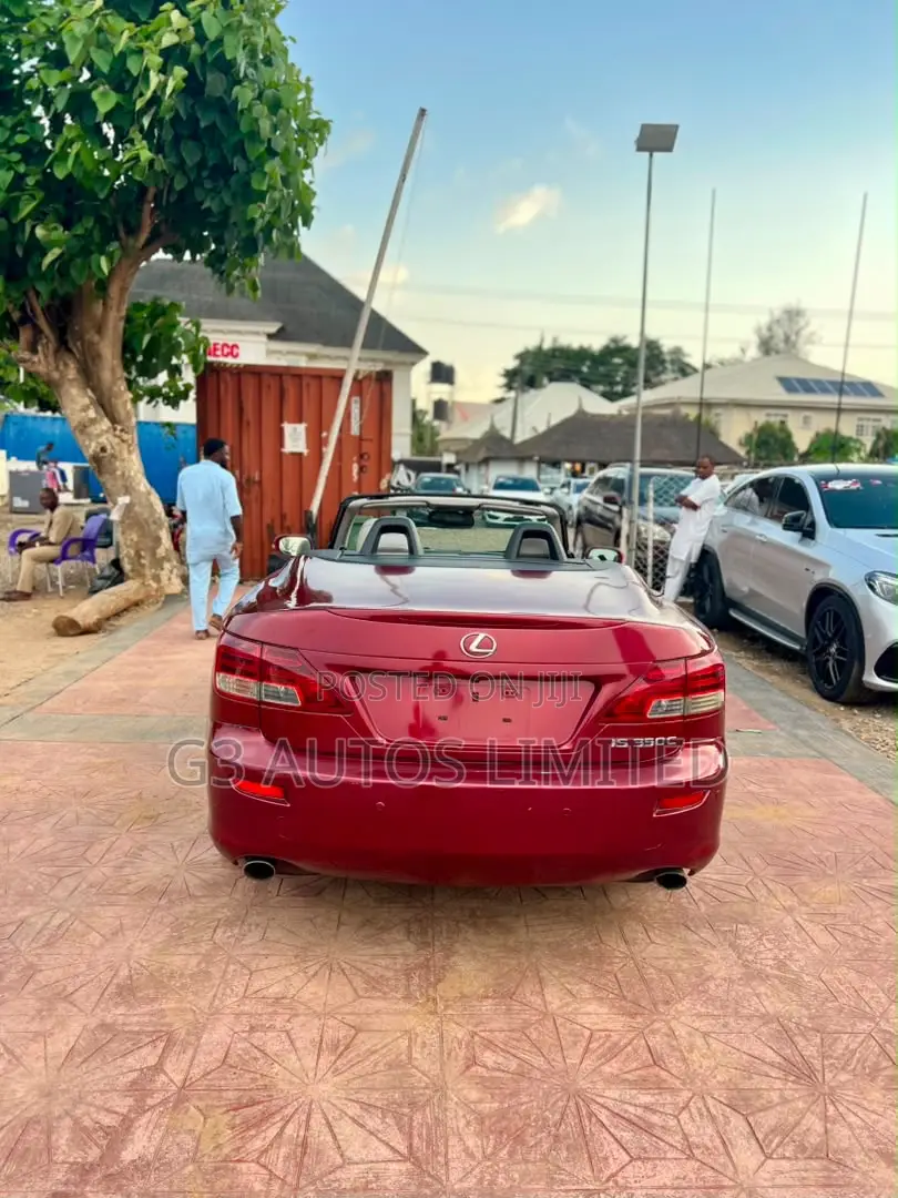 Lexus IS 350 C 2010 Red