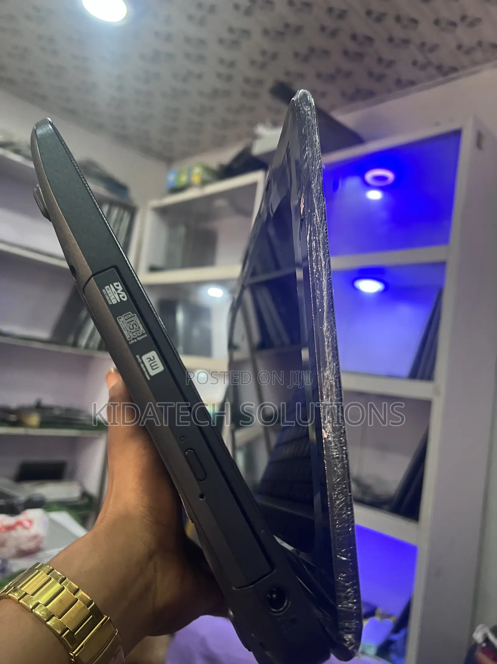 Laptop Toshiba Satellite Pro C650 4GB Intel Celeron HDD 500GB