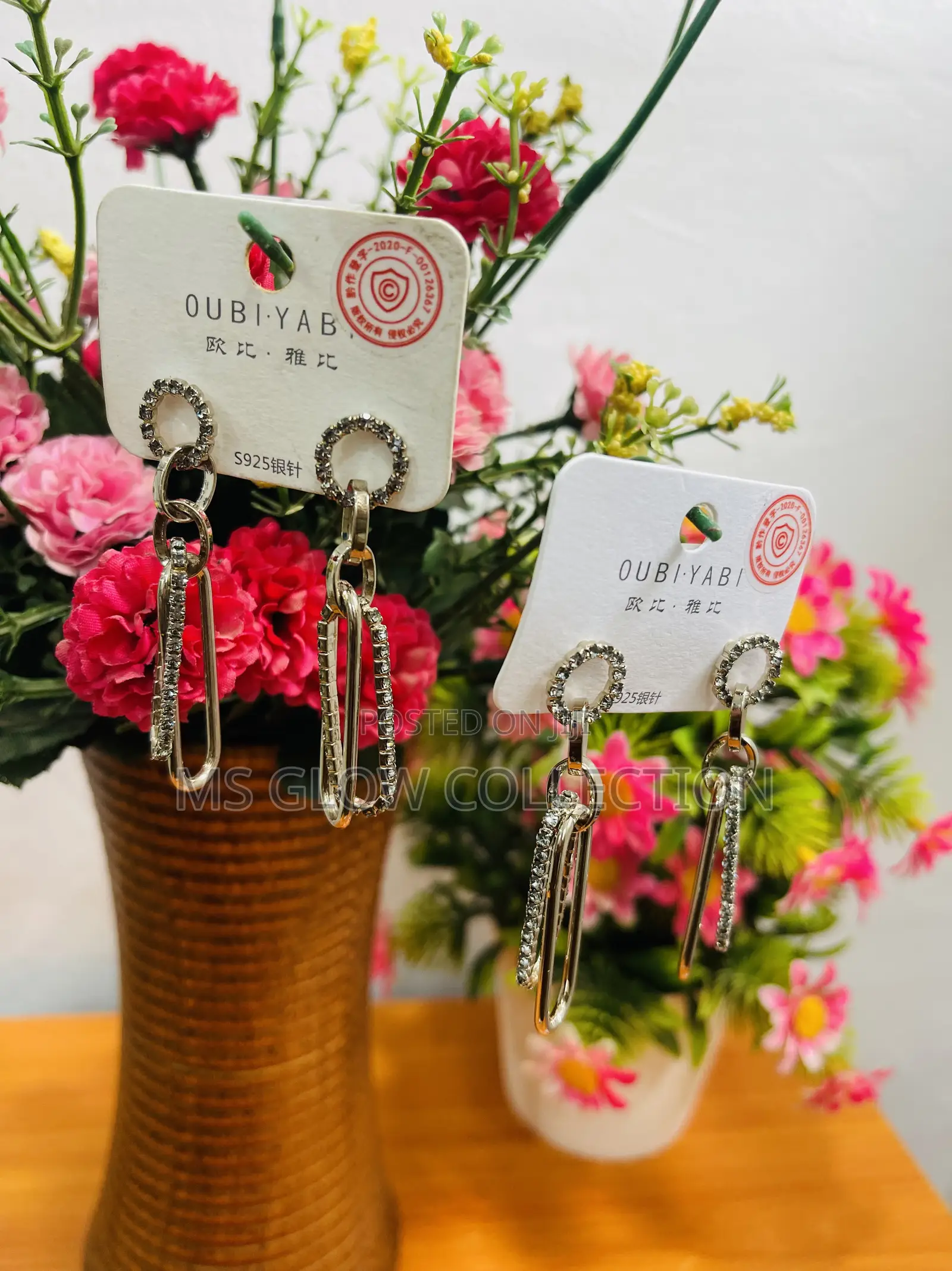 Oubiyabi S925 Silver Crystal Interlocking Link Statement Earrings
