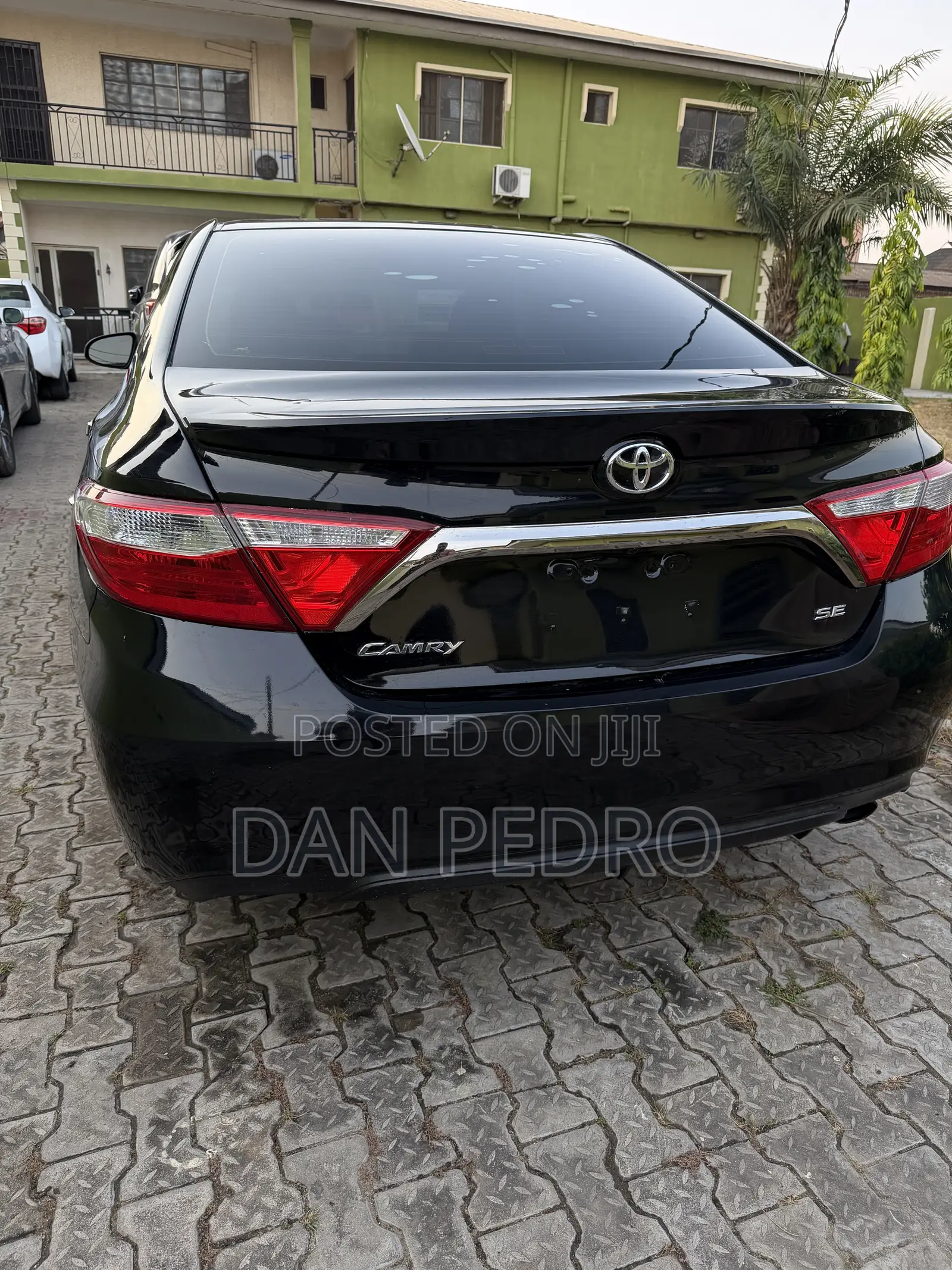 Toyota Camry SE 4dr Sedan (2.5L 4cyl 6A) 2017 Black