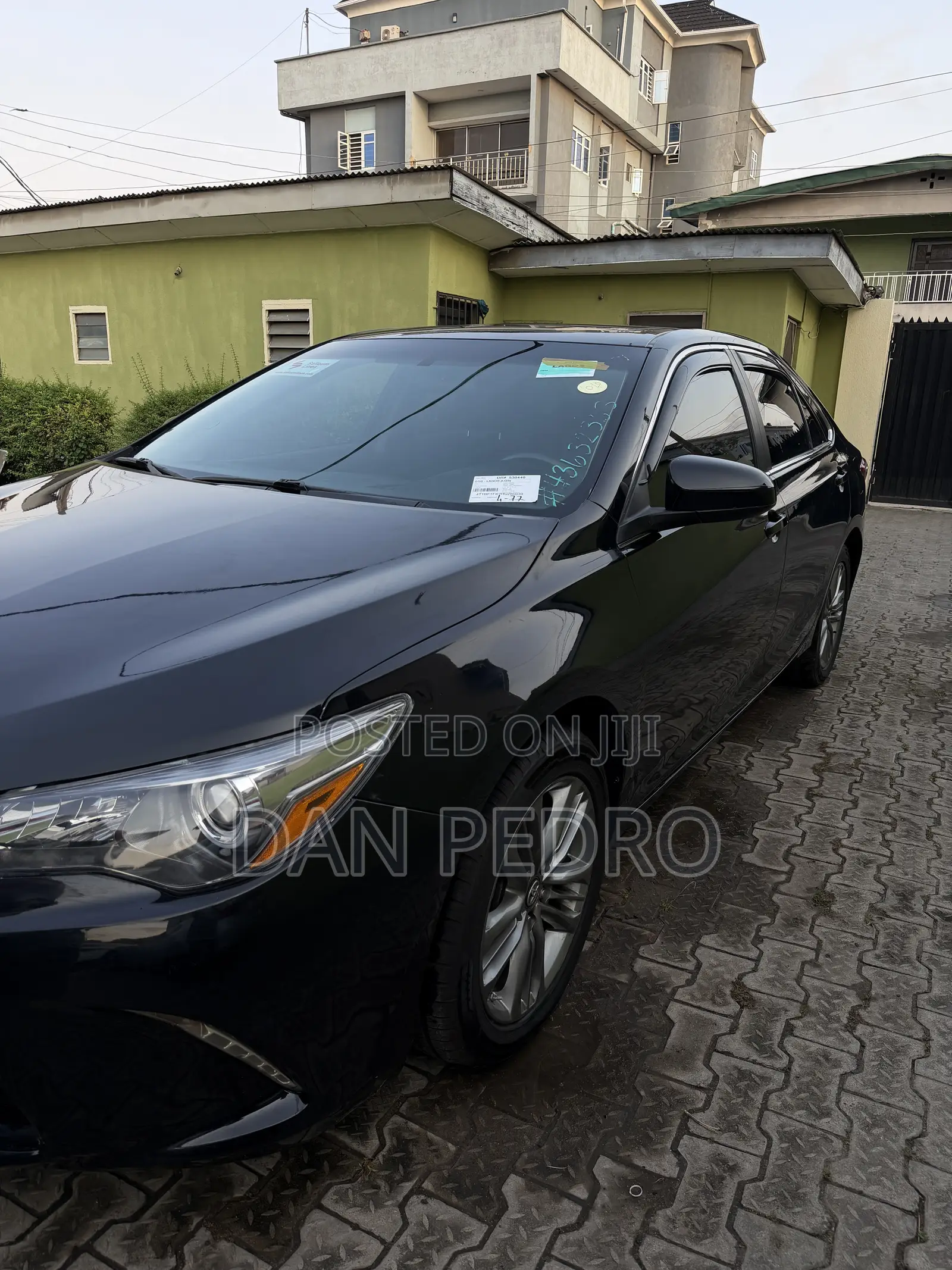 Toyota Camry SE 4dr Sedan (2.5L 4cyl 6A) 2017 Black