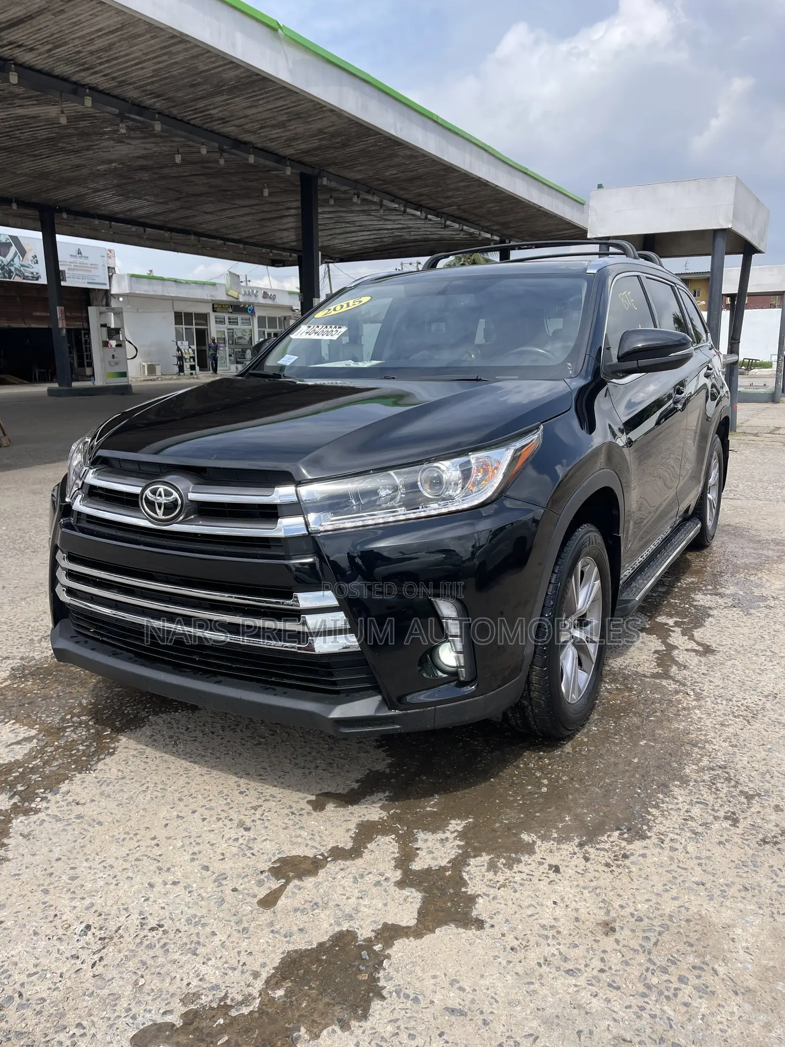 Toyota Highlander XLE 4dr SUV AWD (3.5L 6cyl 6A) 2015 Black