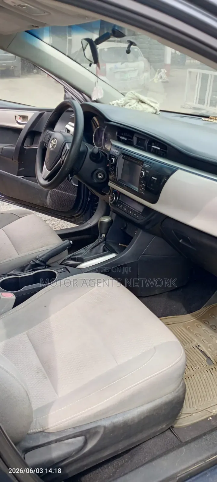 Toyota Corolla 2015 Blue