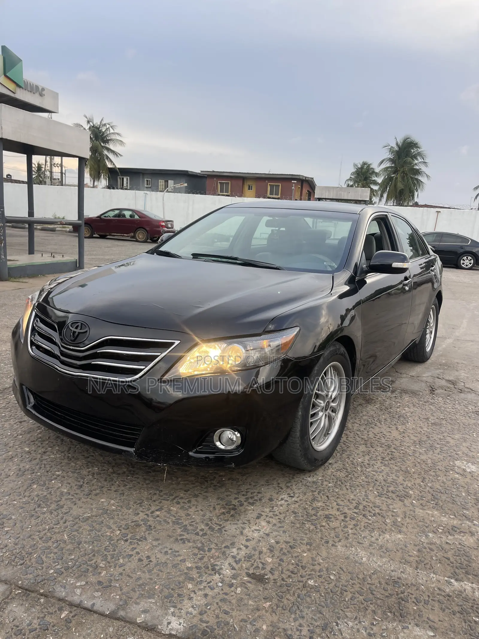 Toyota Camry LE 4dr Sedan (2.5L 4cyl 6AM) 2010 Black