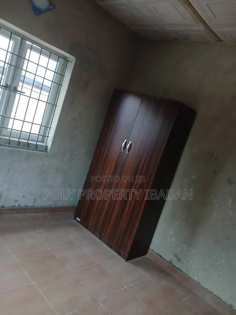 2bdrm House in Akala Express, Akobo for rent