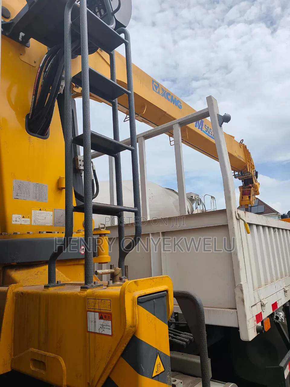 25 Tons Selfloader Hiab