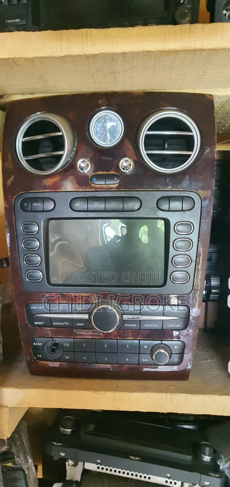 Complete Radio Benttley