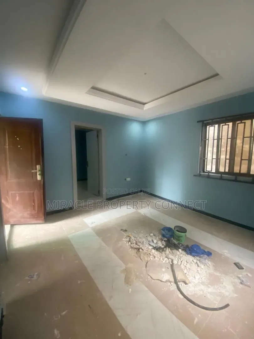 Furnished Mini Flat in Ogudu Gra for rent