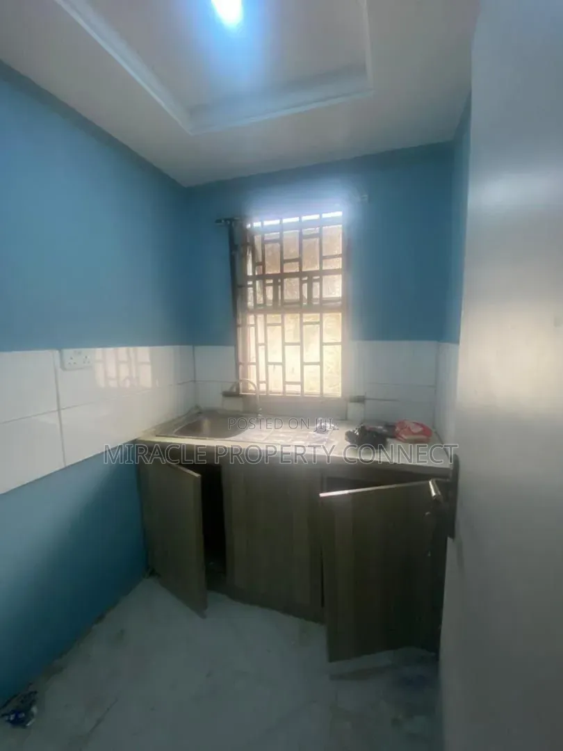 Furnished Mini Flat in Ogudu Gra for rent