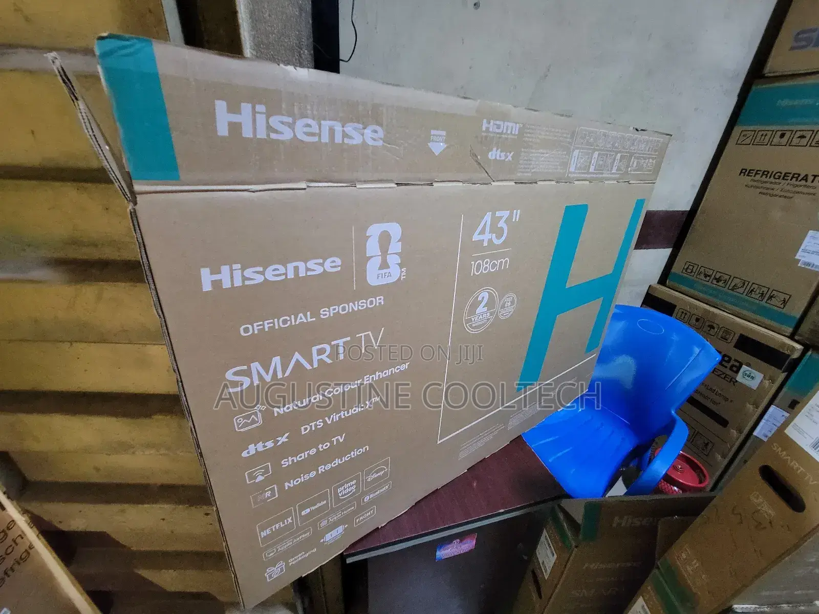 Hisense Smart Television 43" With Bluetooth and Other Electronics