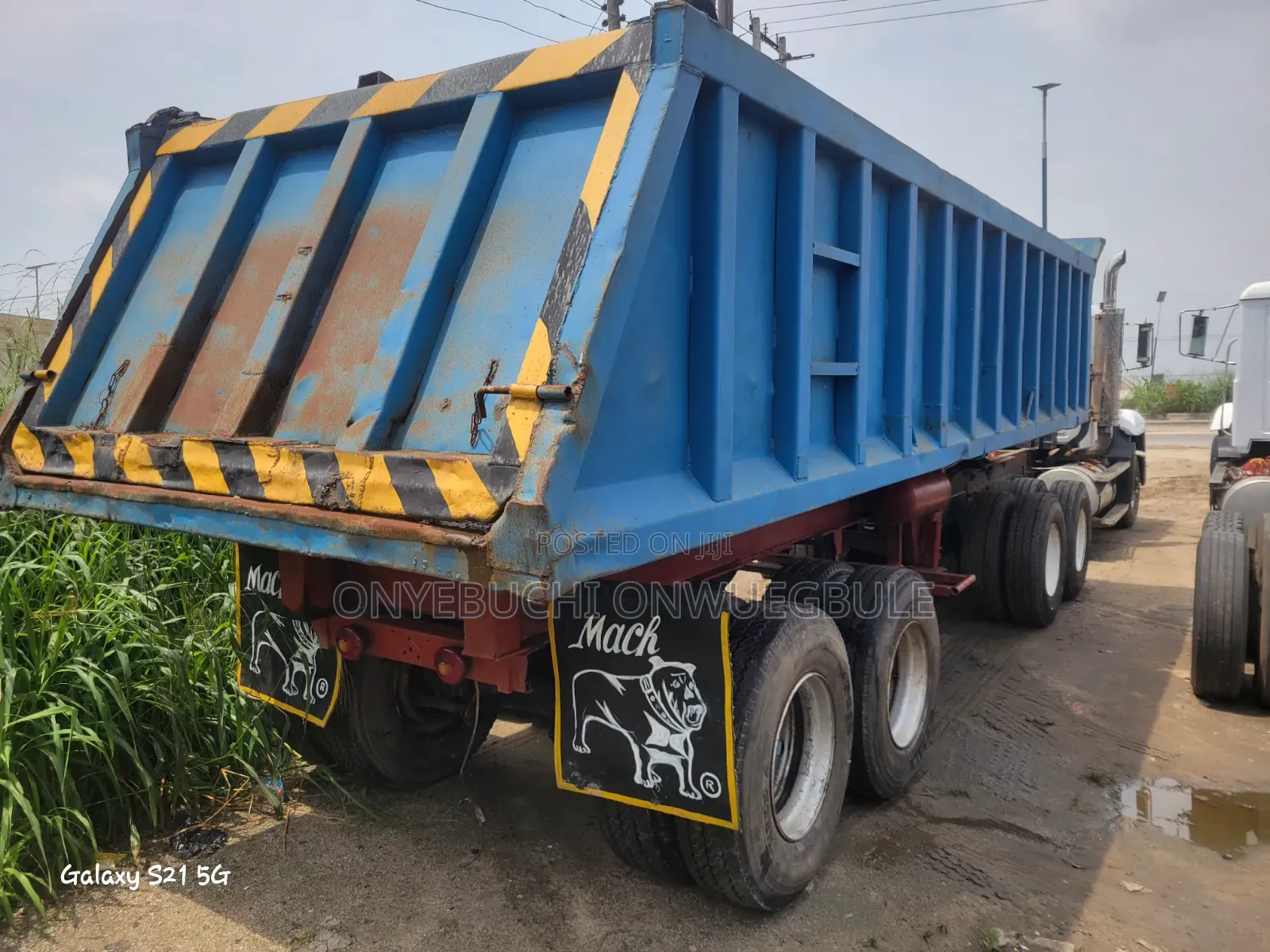Mack Ch Chipping Trailer