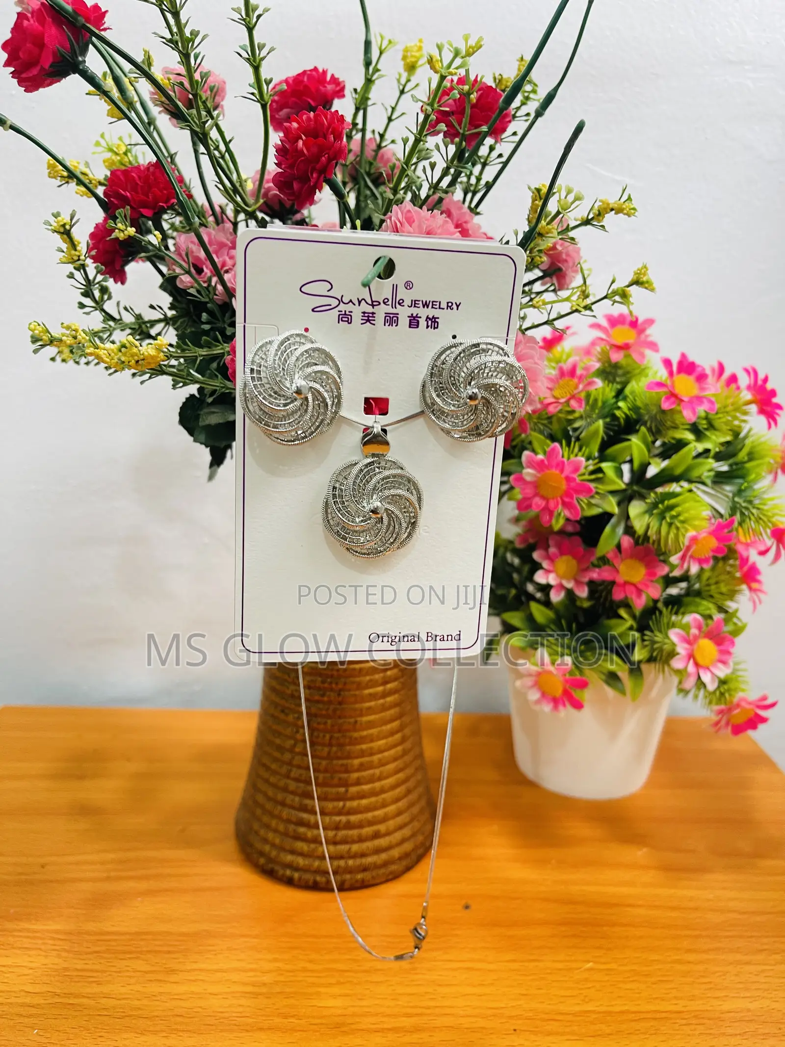 Sunbelle Jewelry Original Luxury Silver Swirl Filigree Set