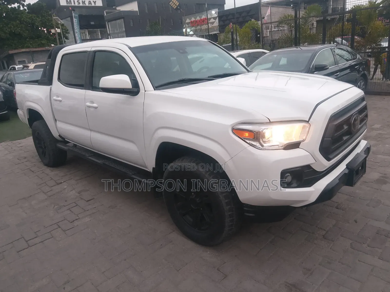 Toyota Tacoma SR 4x2 Double Cab 127.4 in. WB 2020 White