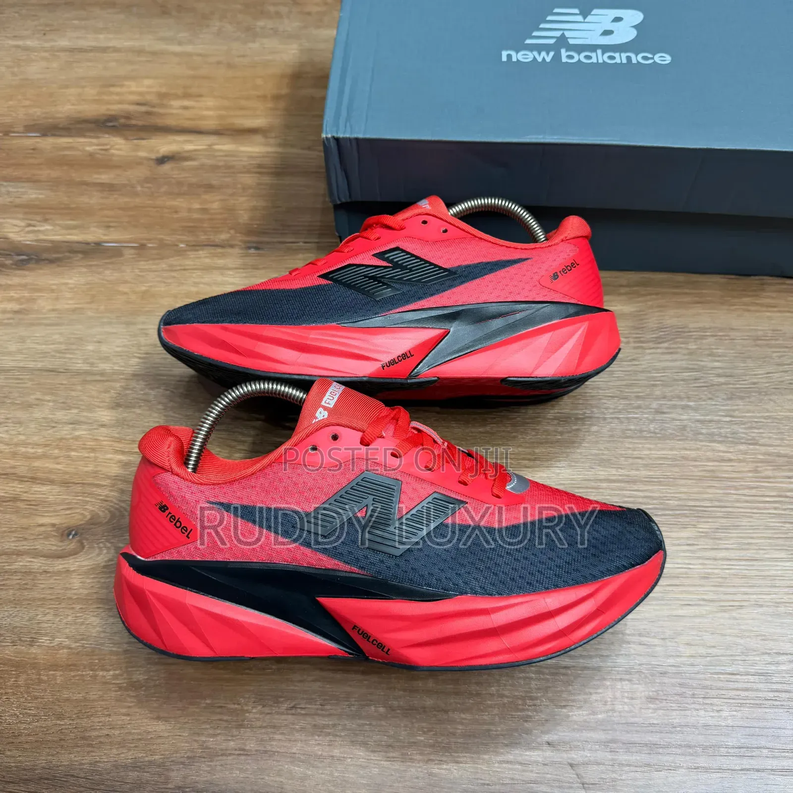 New Balance Fuelcell Rebel V4 Performance Running Sneakers