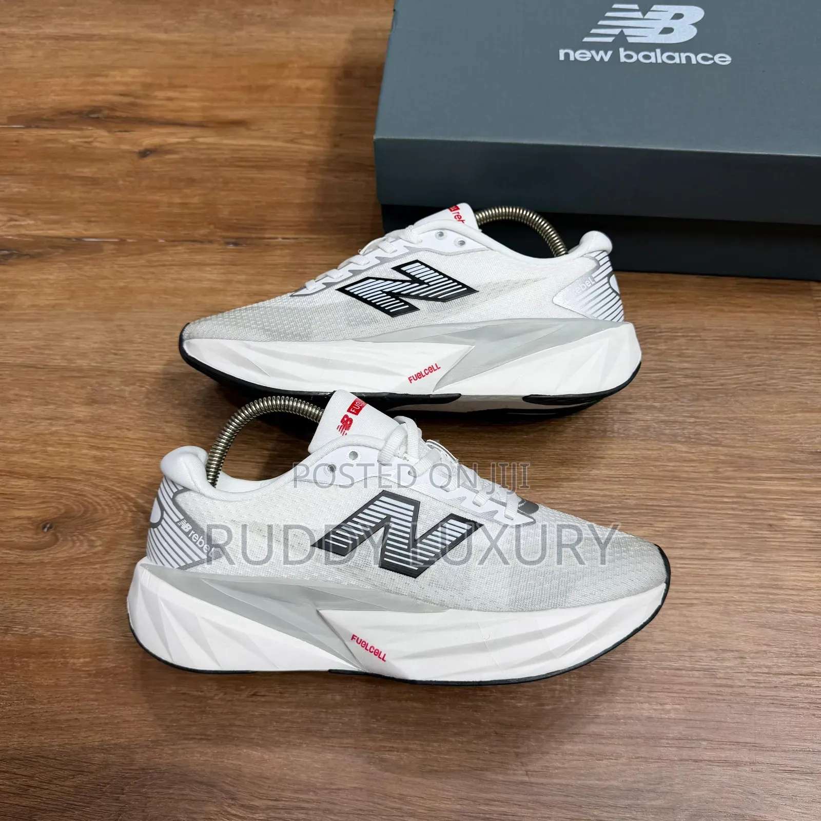 New Balance Fuelcell Rebel V4 Performance Running Sneakers