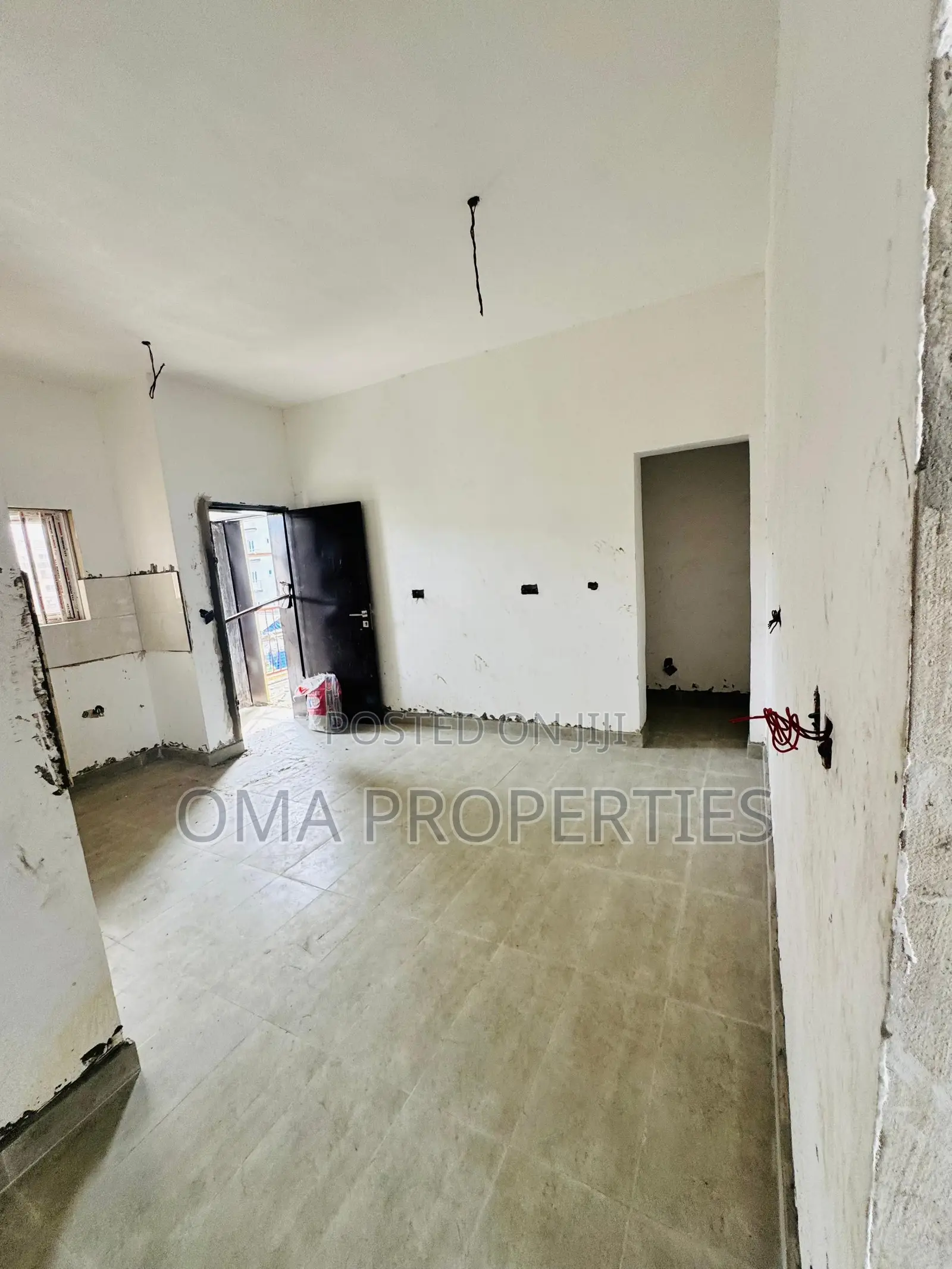 Furnished 3bdrm Apartment in Yaba for sale