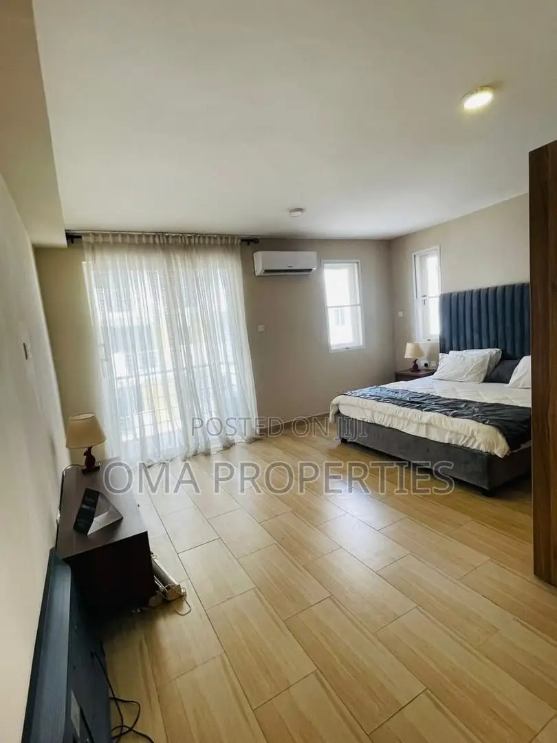 Furnished 4bdrm Apartment in Ilupeju for sale