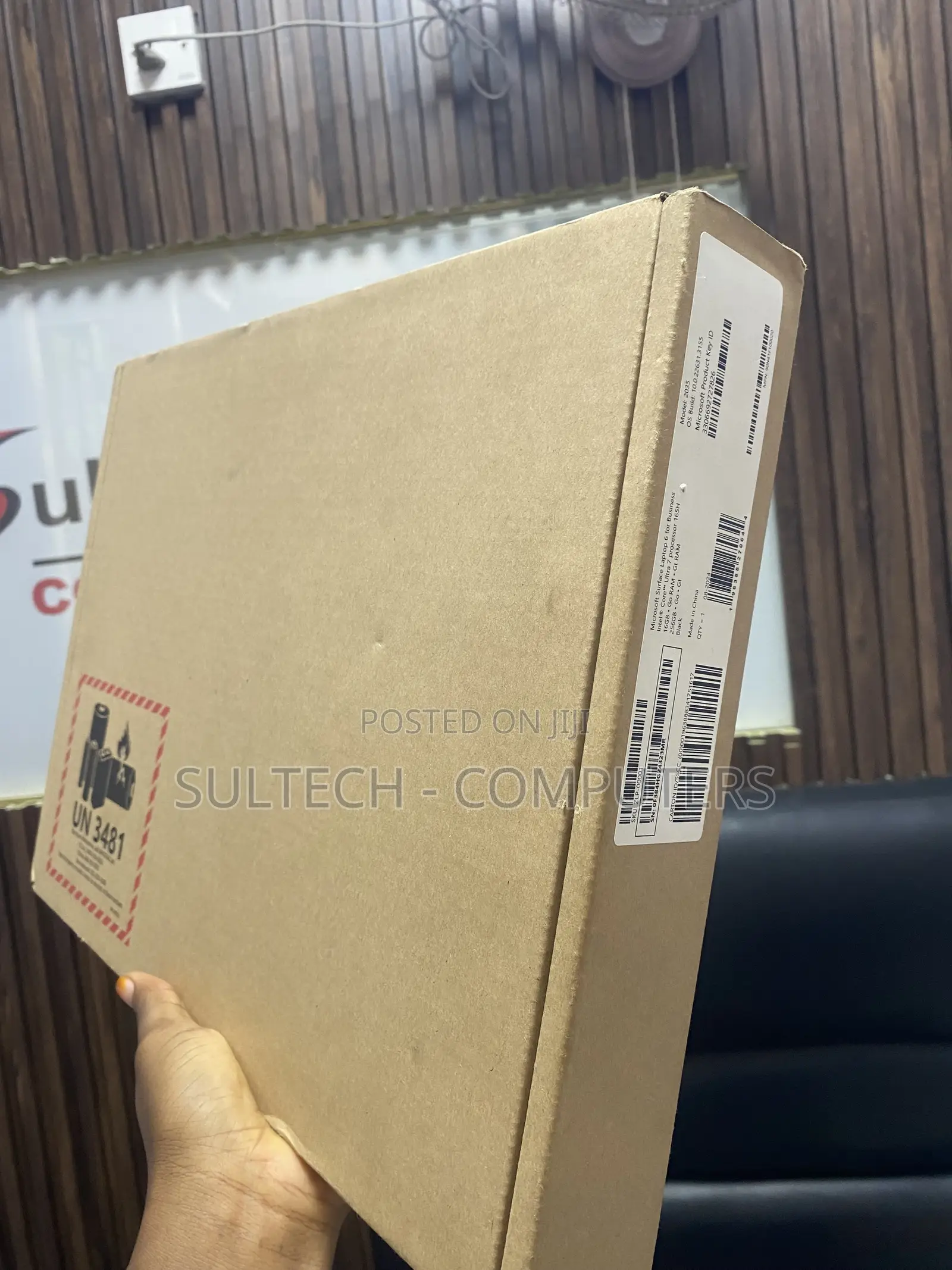 New Laptop Microsoft Surface Laptop 6 16GB Intel Core Ultra 7 SSD 256GB