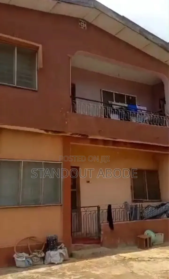 3bdrm Block of Flats in Unity Estate for sale