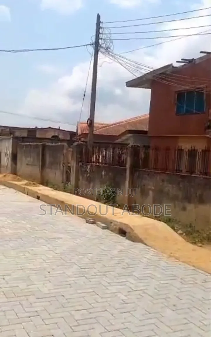 3bdrm Block of Flats in Unity Estate for sale