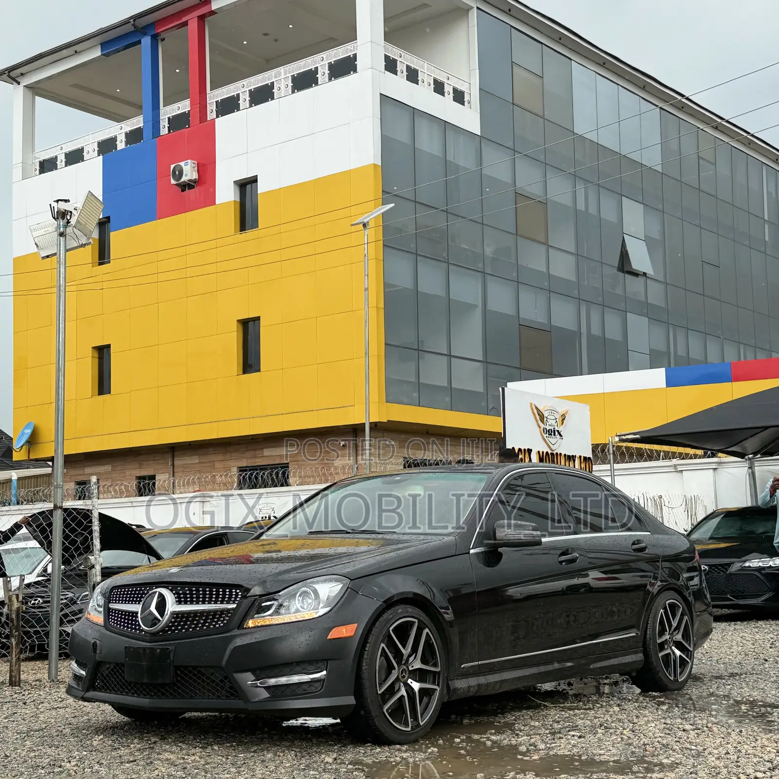 Mercedes-Benz C300 2013 Black
