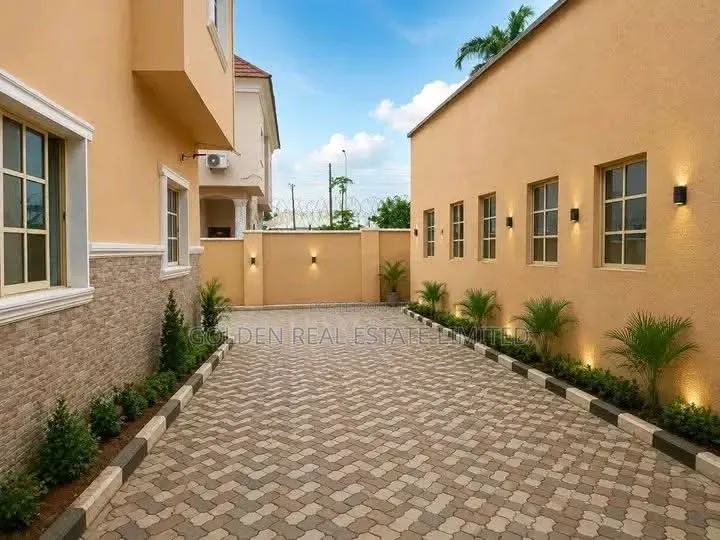 4bdrm Duplex in Lokogoma for rent
