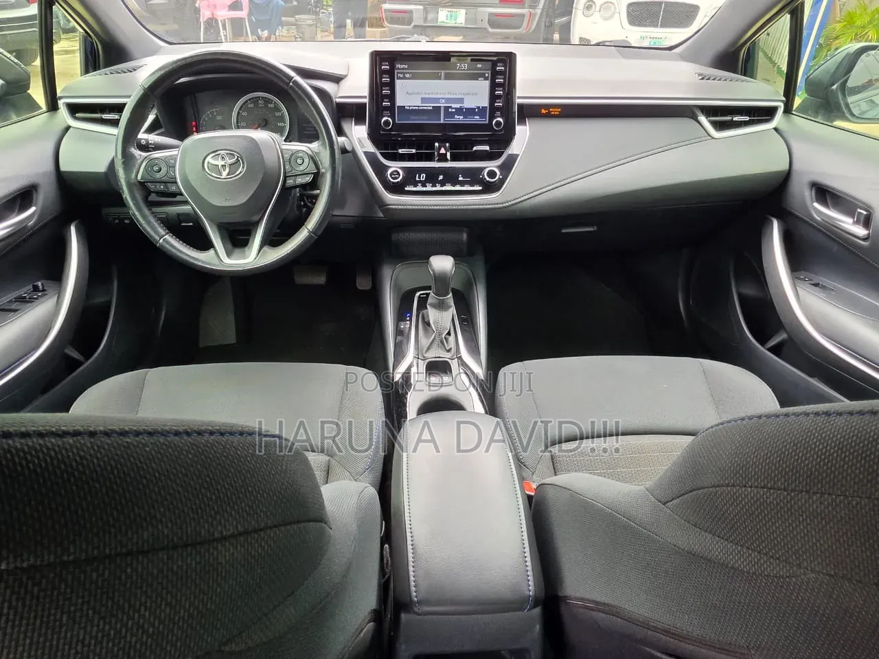 Toyota Corolla SE 2020 Blue