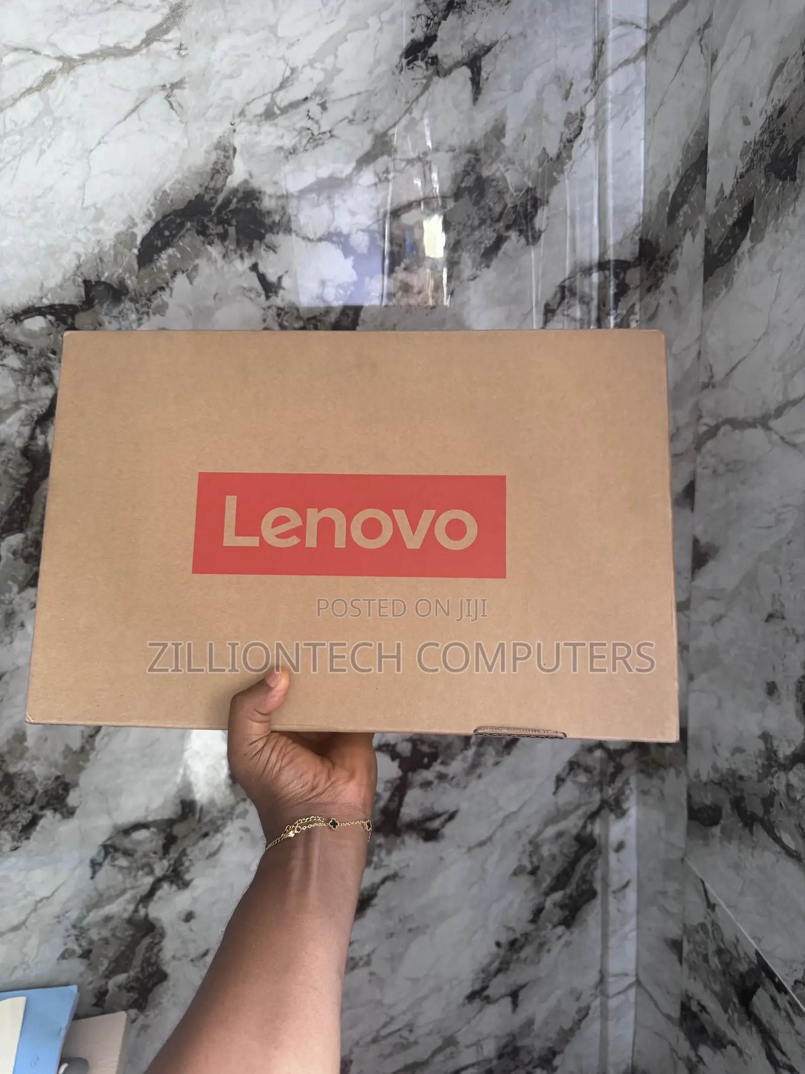 New Laptop Lenovo Flex 5 8GB Intel Core Ultra 5 SSD 512GB