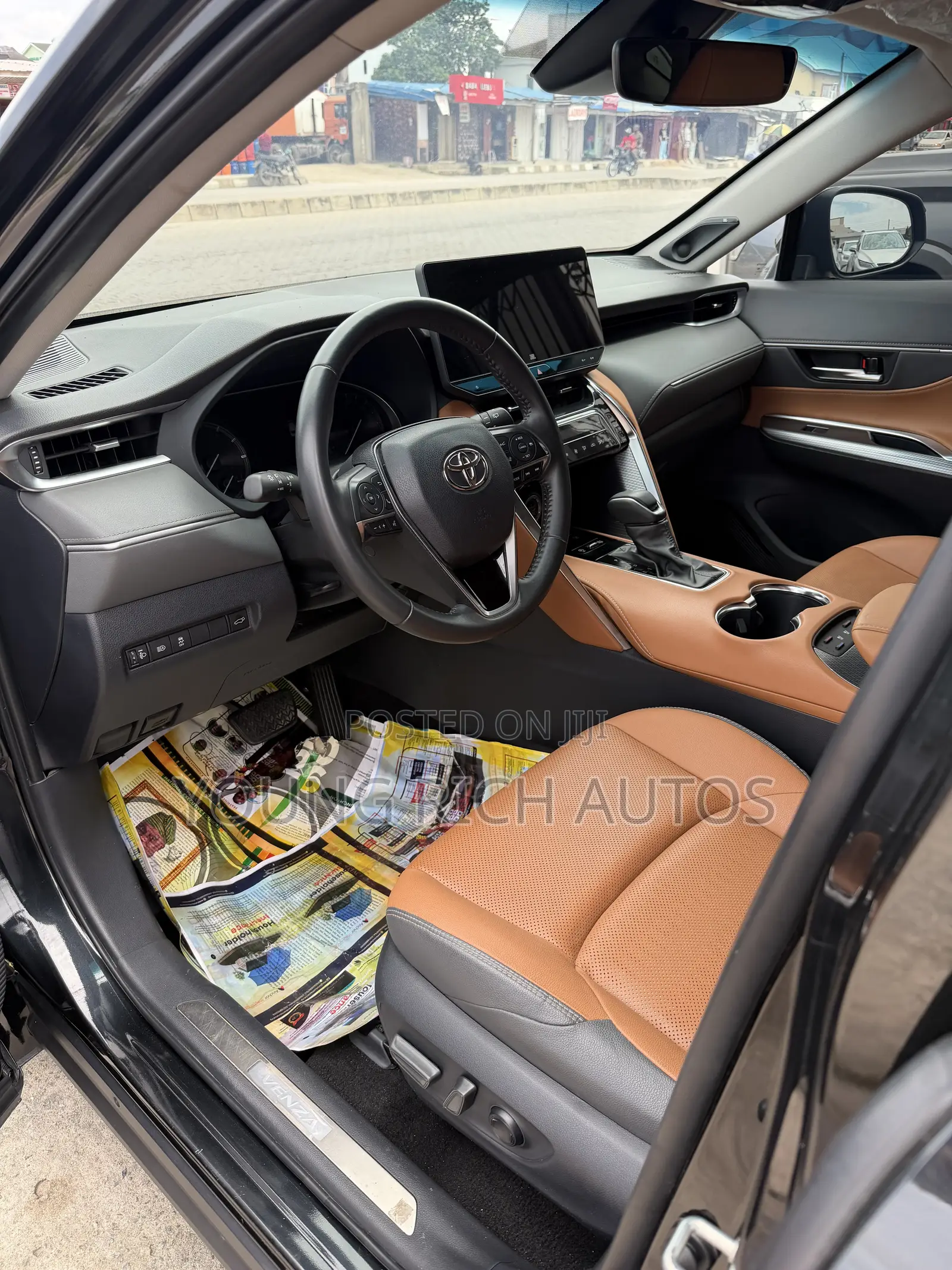 Toyota Venza Limited AWD 2023 Black