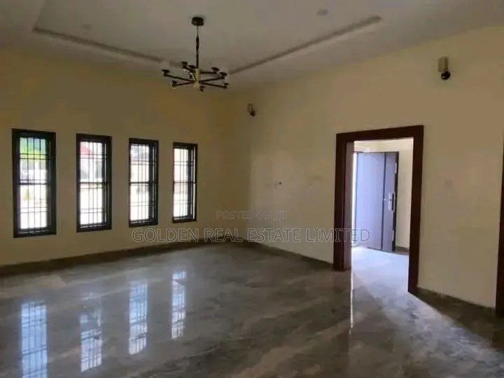 4bdrm Duplex in Guzape District for rent