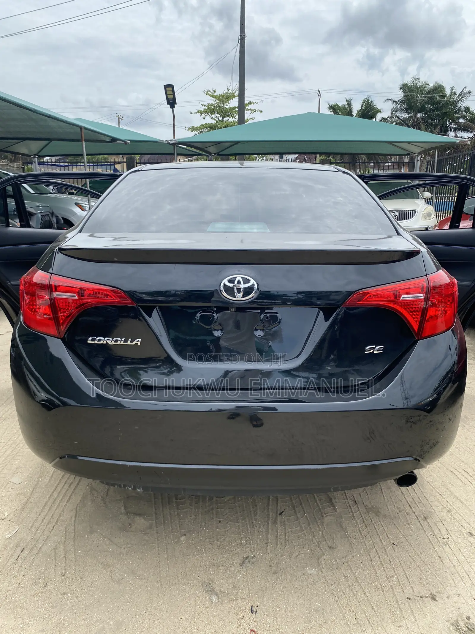 Toyota Corolla SE Special Edition 4dr Sedan (1.8L 4cyl CVT) 2017 Black