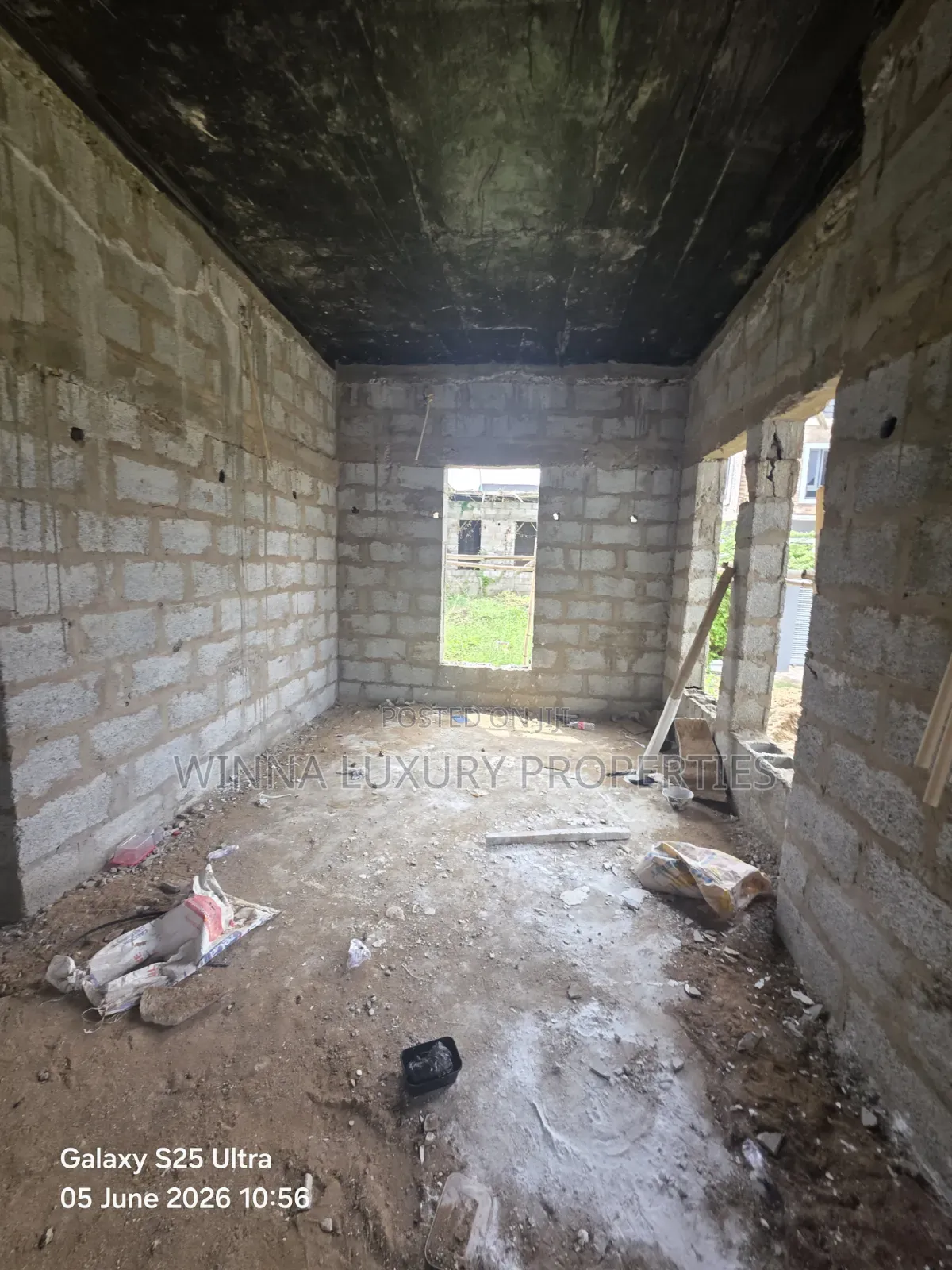 5bdrm Duplex in Victoria City Scape, Lugbe District for sale