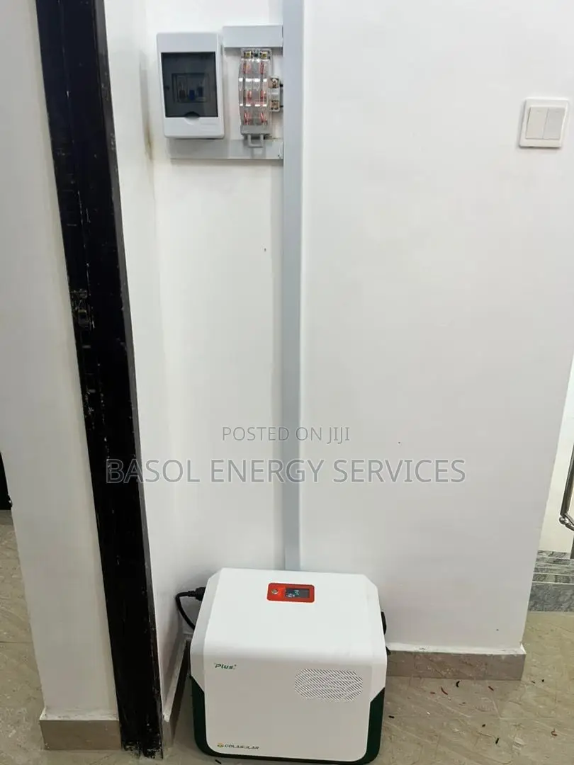 Cola 3600 Plus Solar Generator