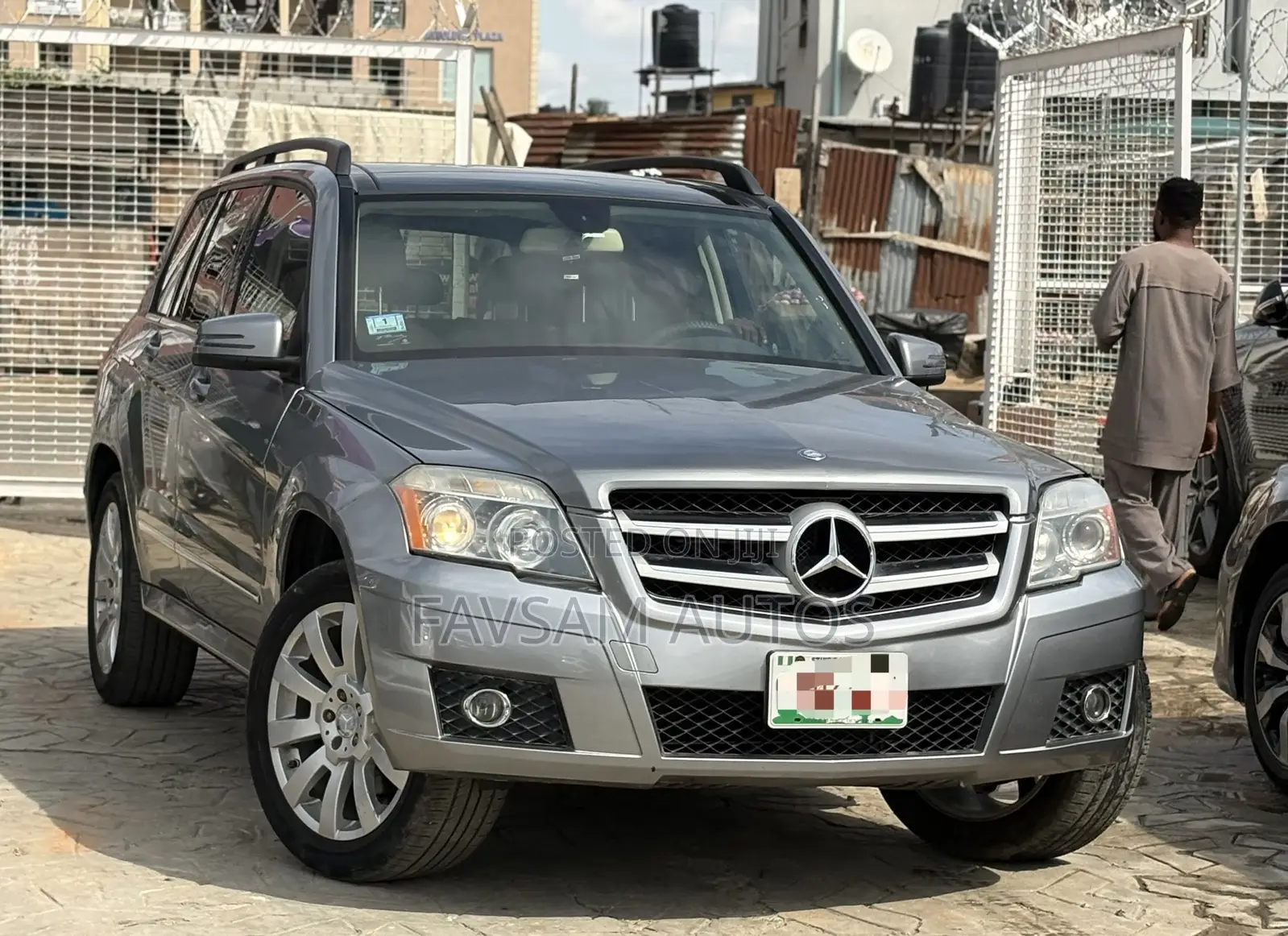 Mercedes-Benz GLK-Class 350 2011 Gray