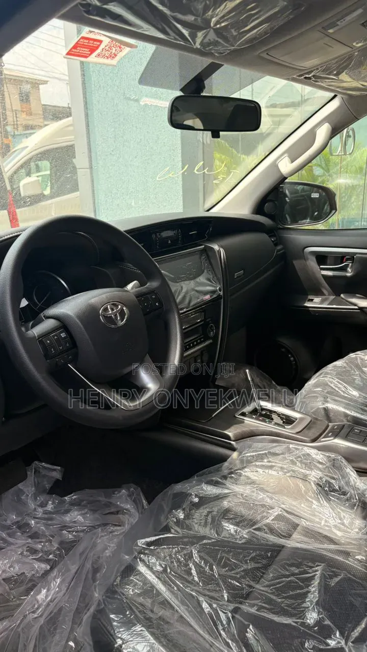 New Toyota Fortuner 2025 Black