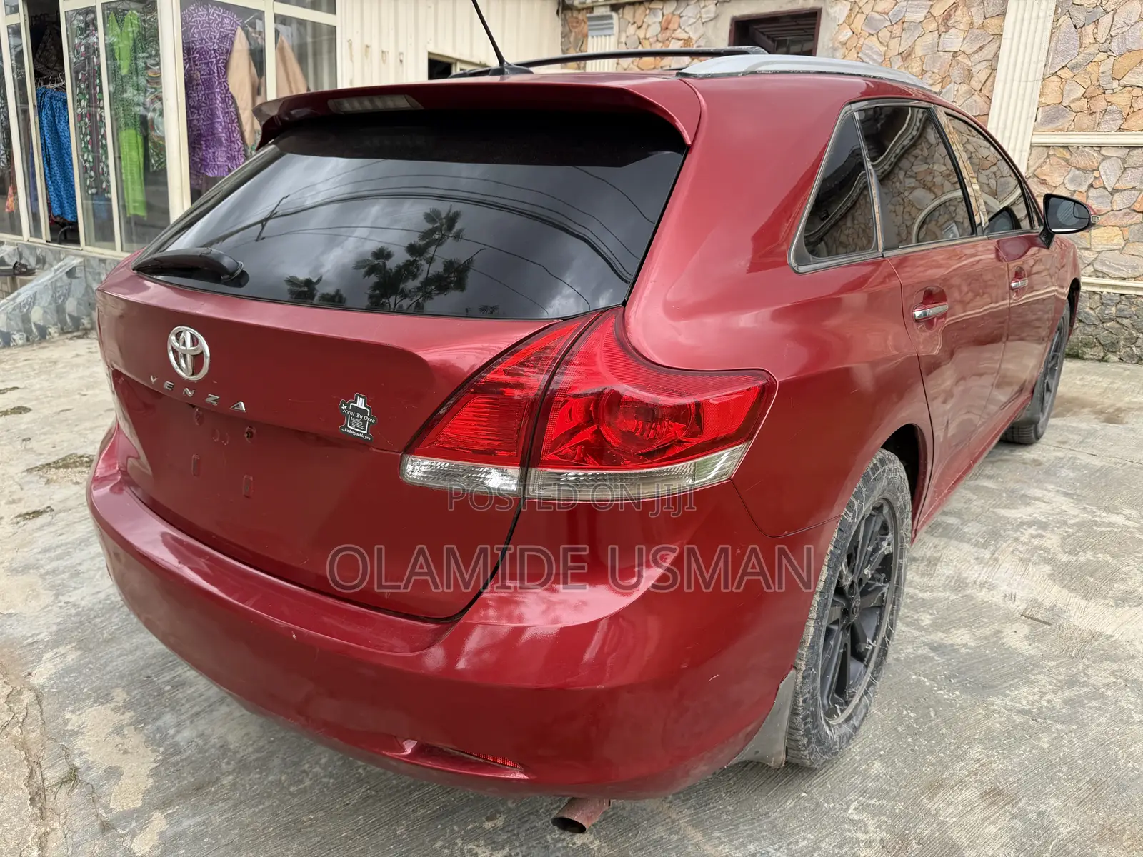 Toyota Venza XLE 2010 Red