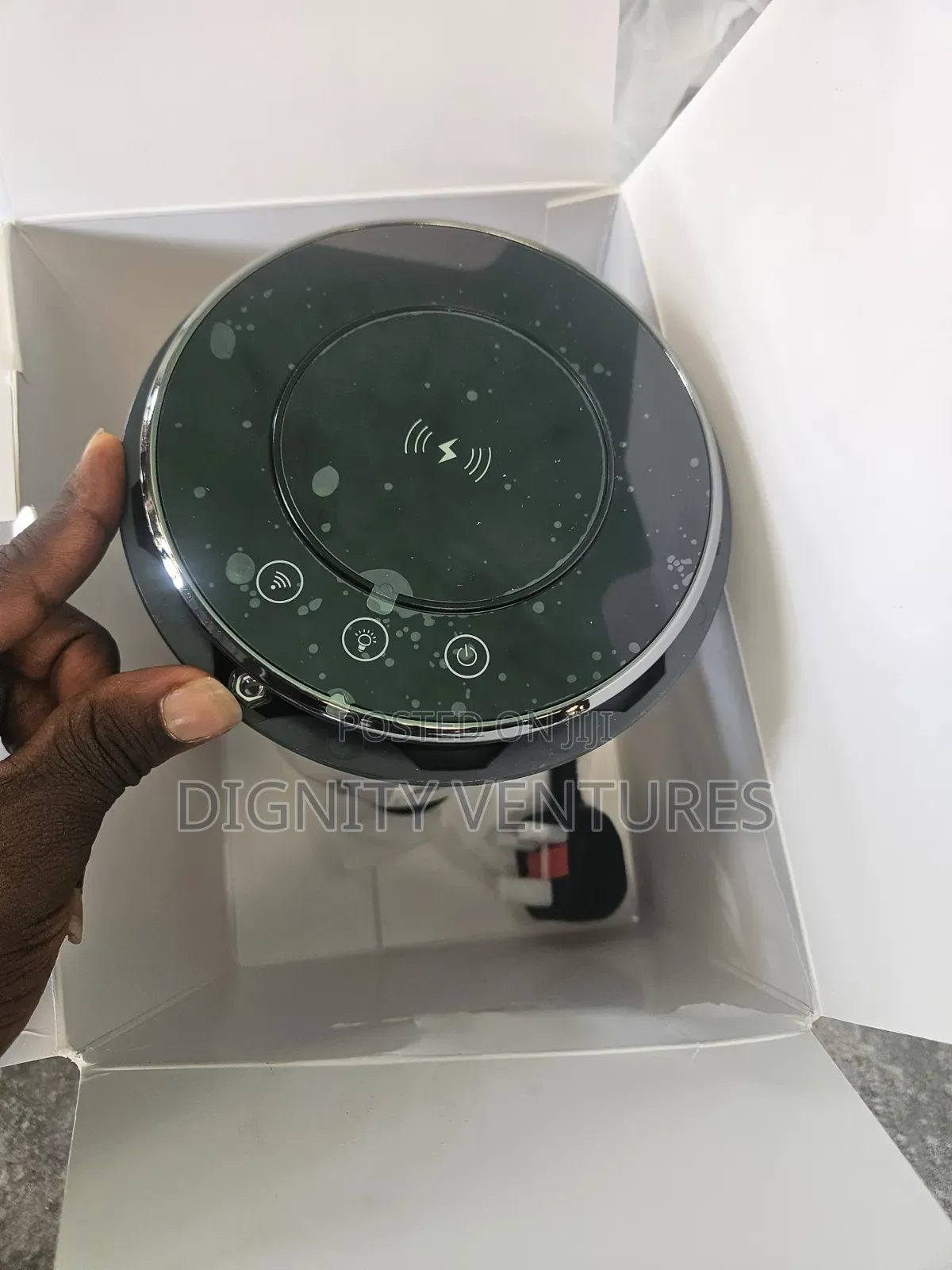 Mk Uk Table Sockets and Wireless Charger