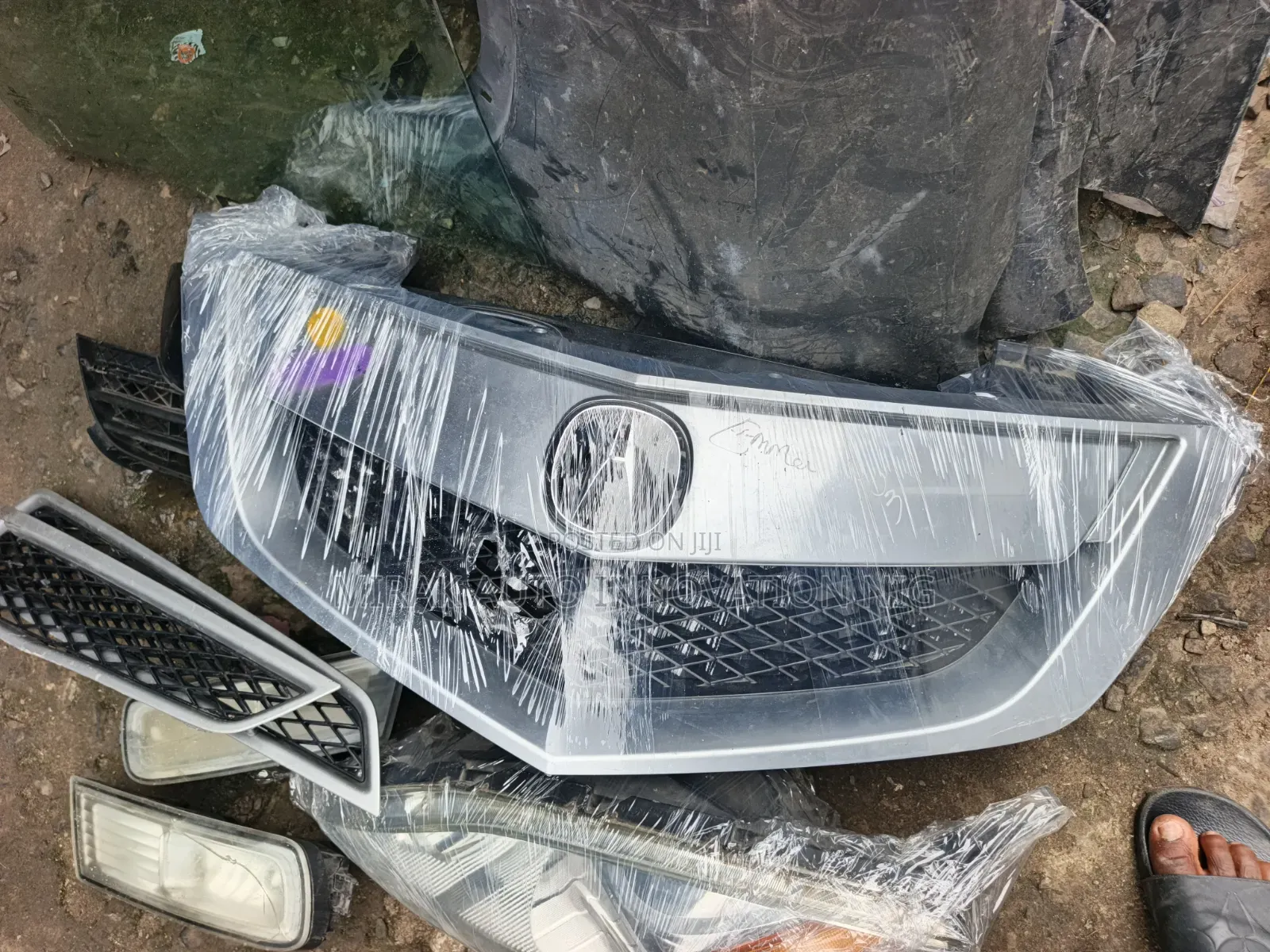 Front Grill Acura MDX 2013