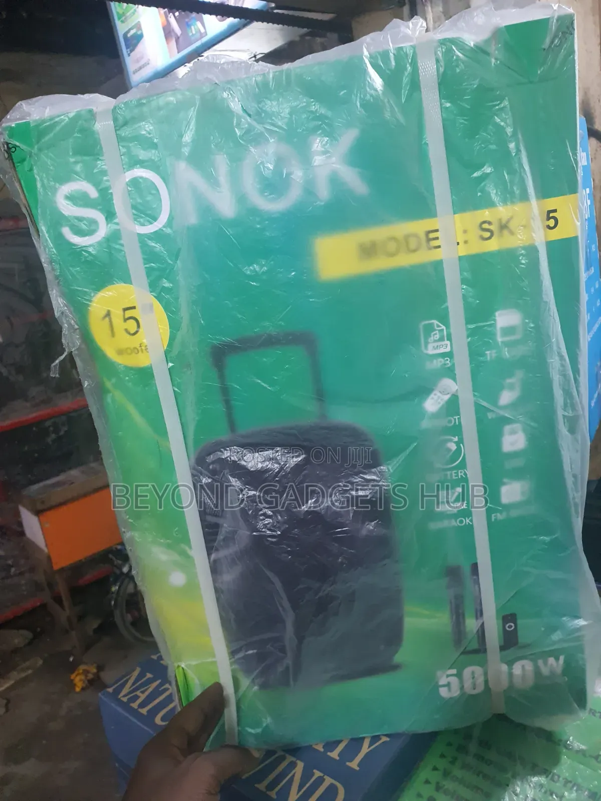 The Sonok Sk-15 Portable Party Speaker