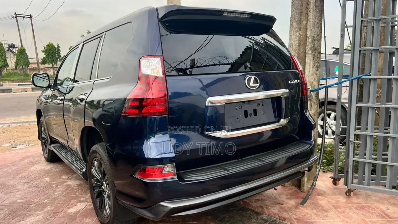 Lexus GX 460 AWD 2022 Blue