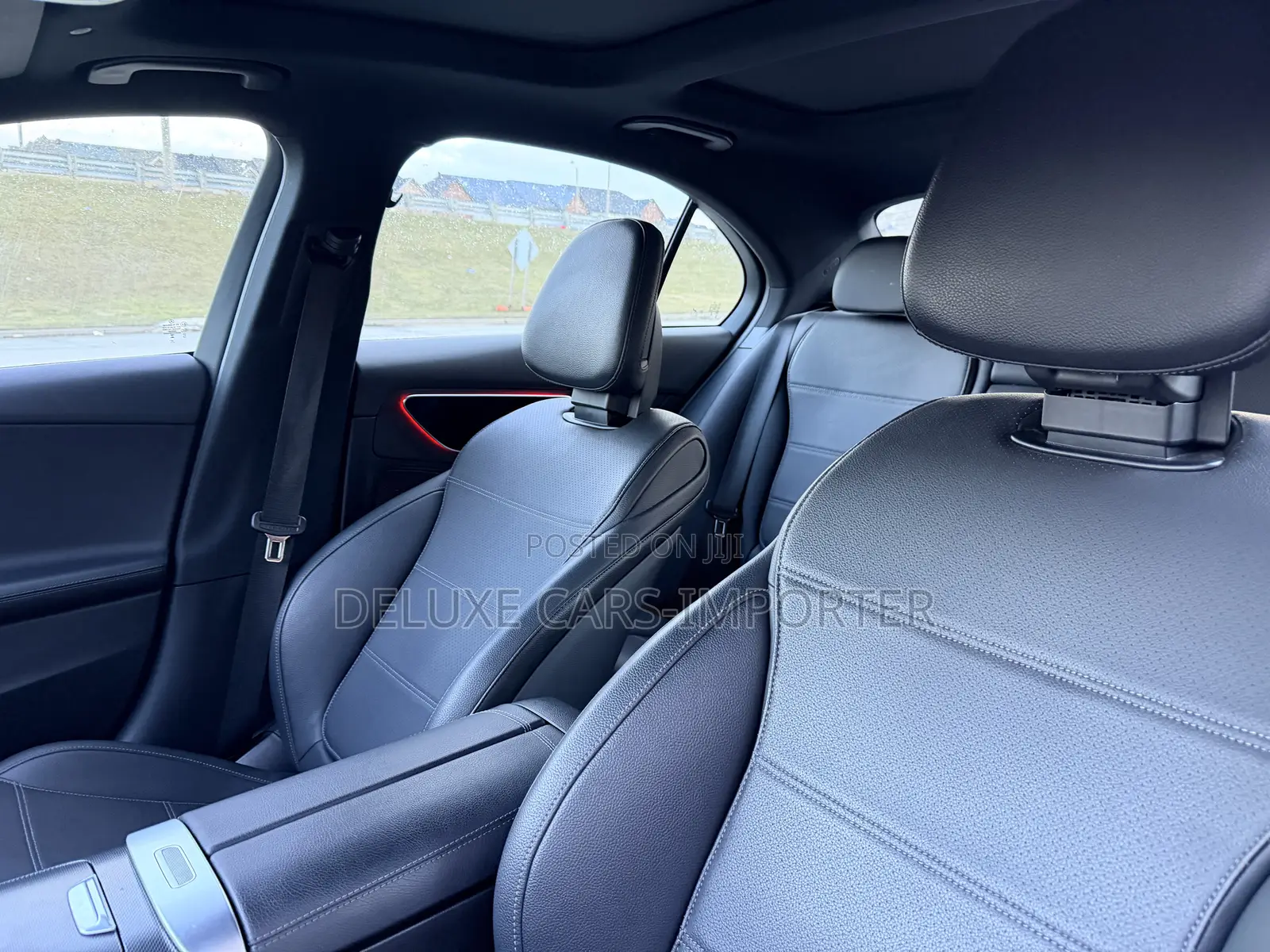 Mercedes-Benz C300 2024 White