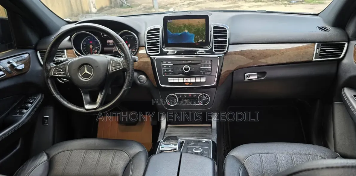 Mercedes-Benz GLE-Class 2016 Black