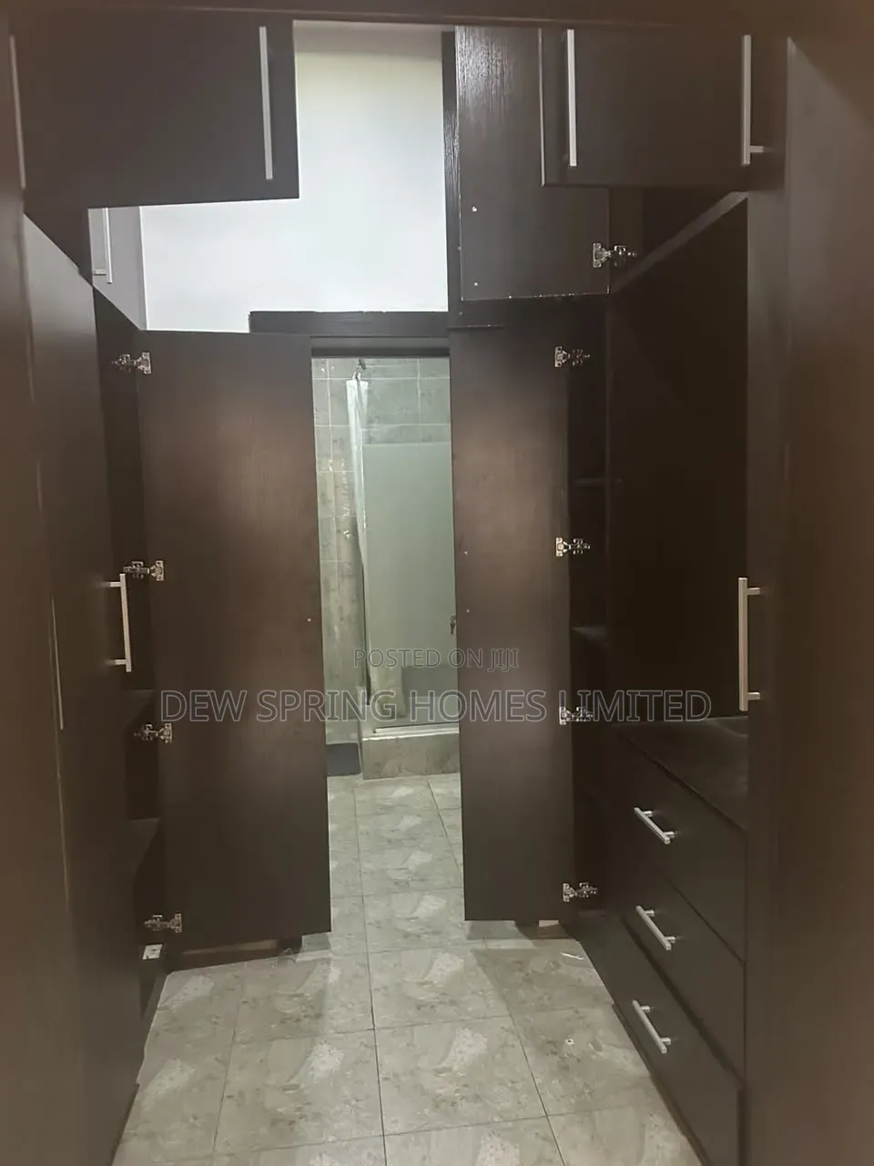 5bdrm Duplex in Salem, Ikate for rent