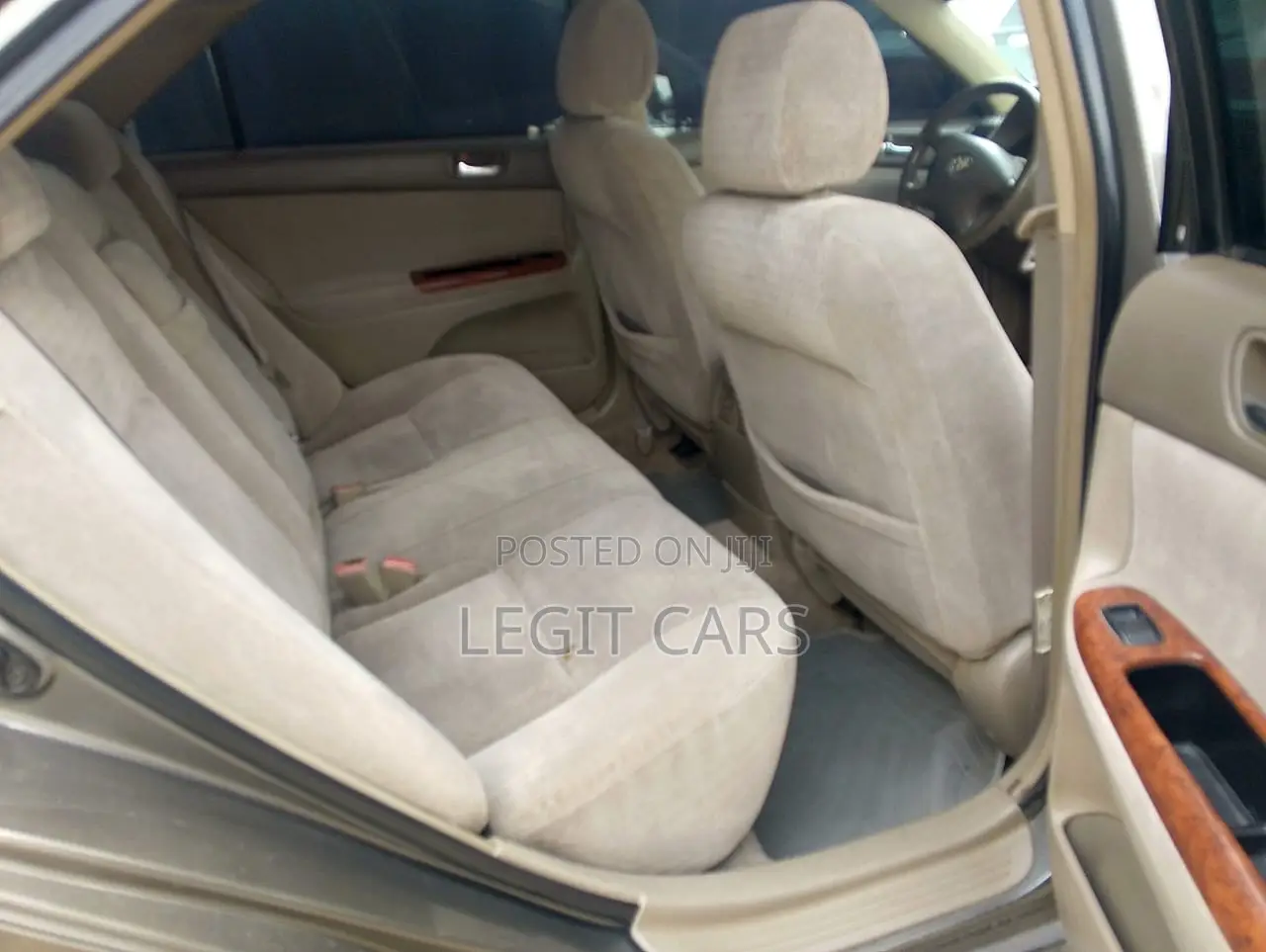 Toyota Camry 2004 Gray