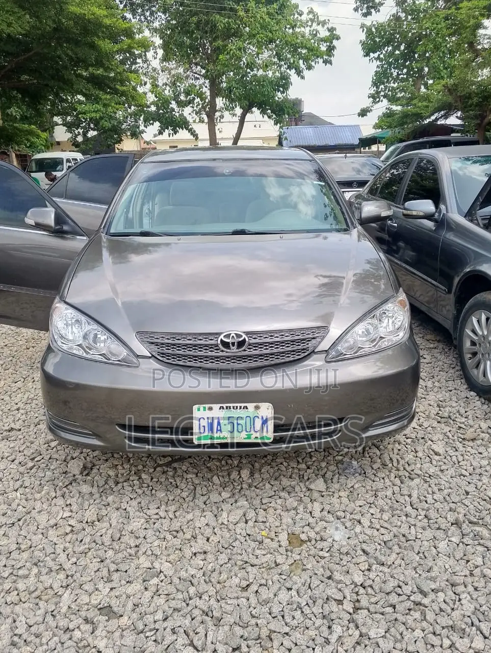Toyota Camry 2004 Gray
