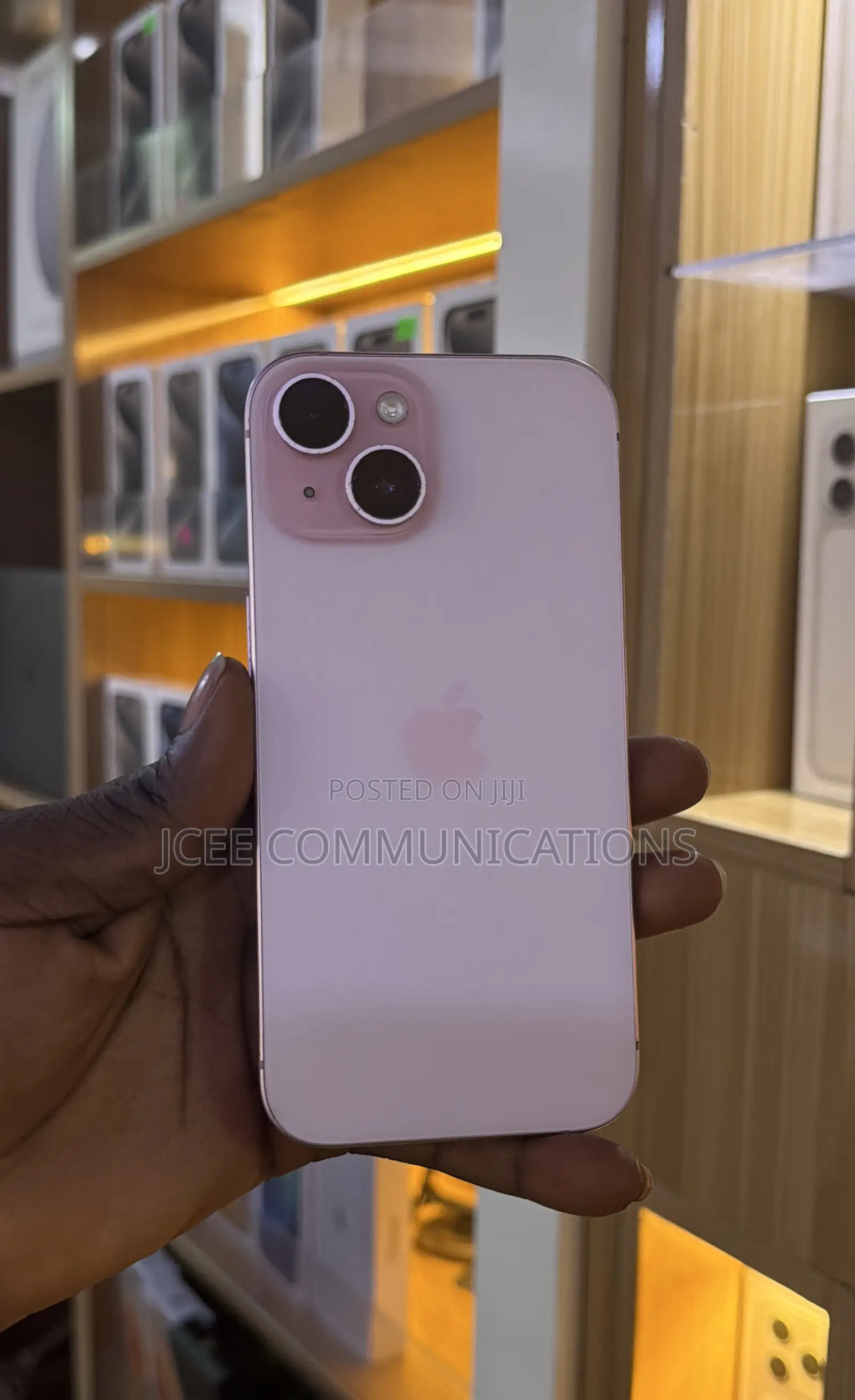 Apple iPhone 15 128 GB Pink
