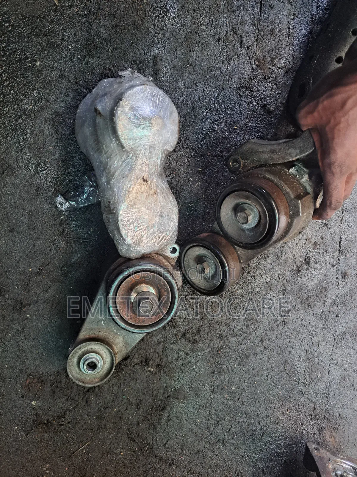 Engine Belt Adjusters for Honda V6 Only