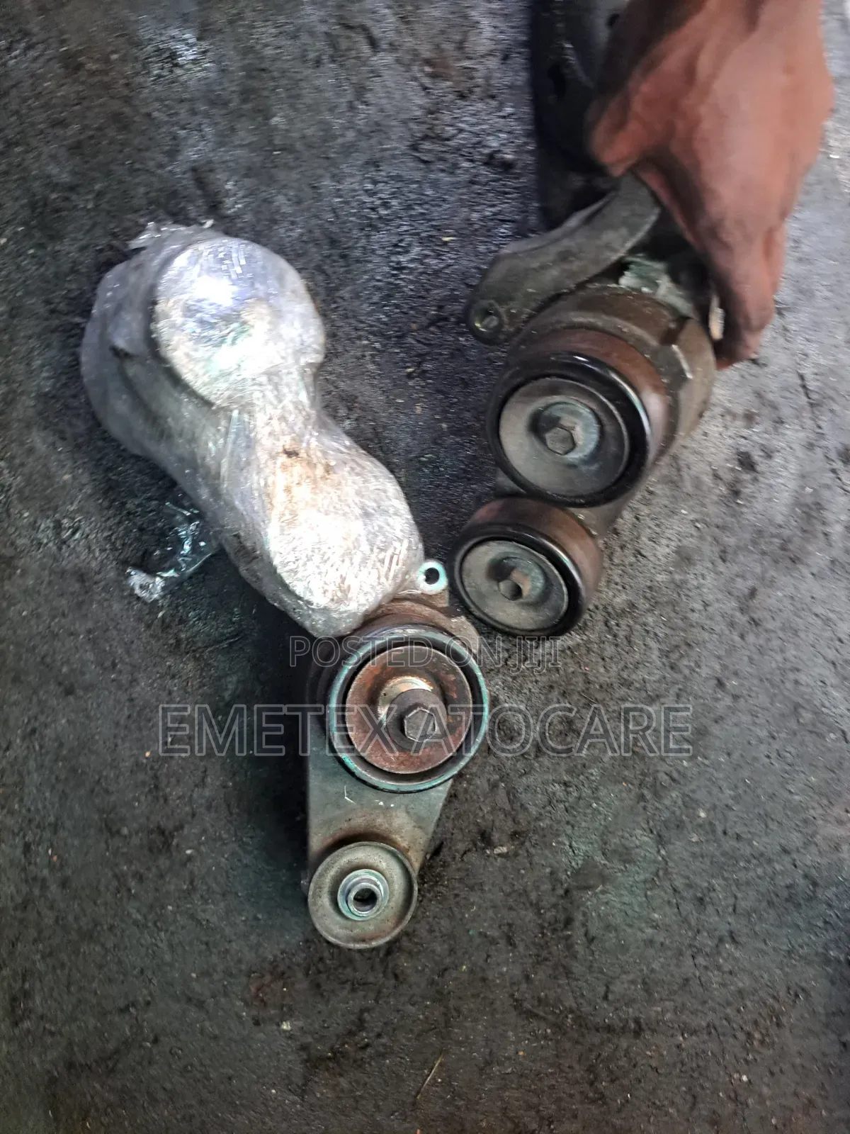 Engine Belt Adjusters for Honda V6 Only
