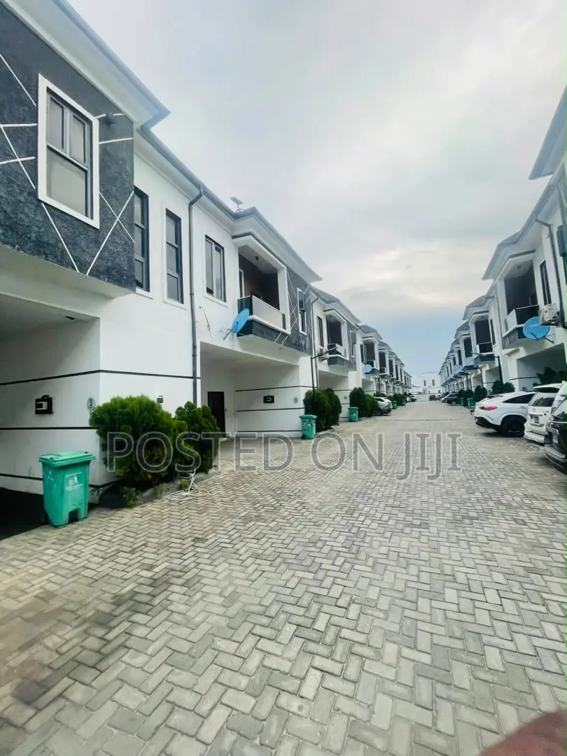 4bdrm Duplex in Orchid Before The, Lekki Phase 2 for rent