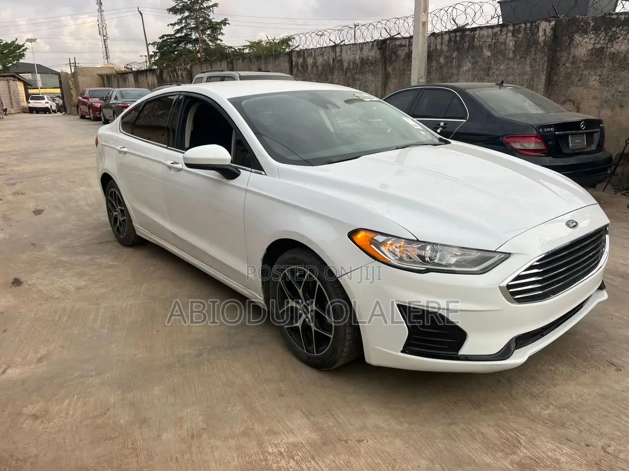 Ford Fusion SE FWD 2017 White
